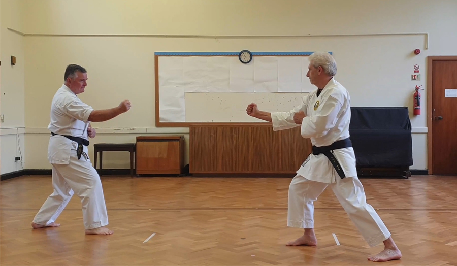 Return to kamae after Ippon Kumite No.10 Jūponme